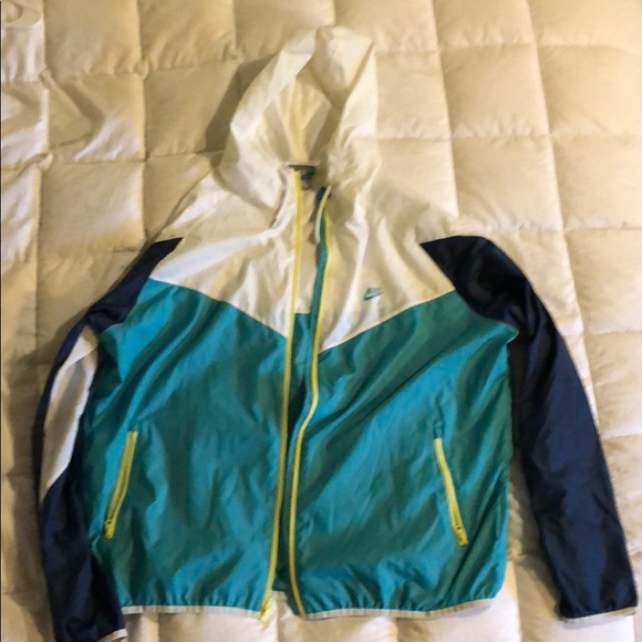 Nike Other - Nike Windbreaker